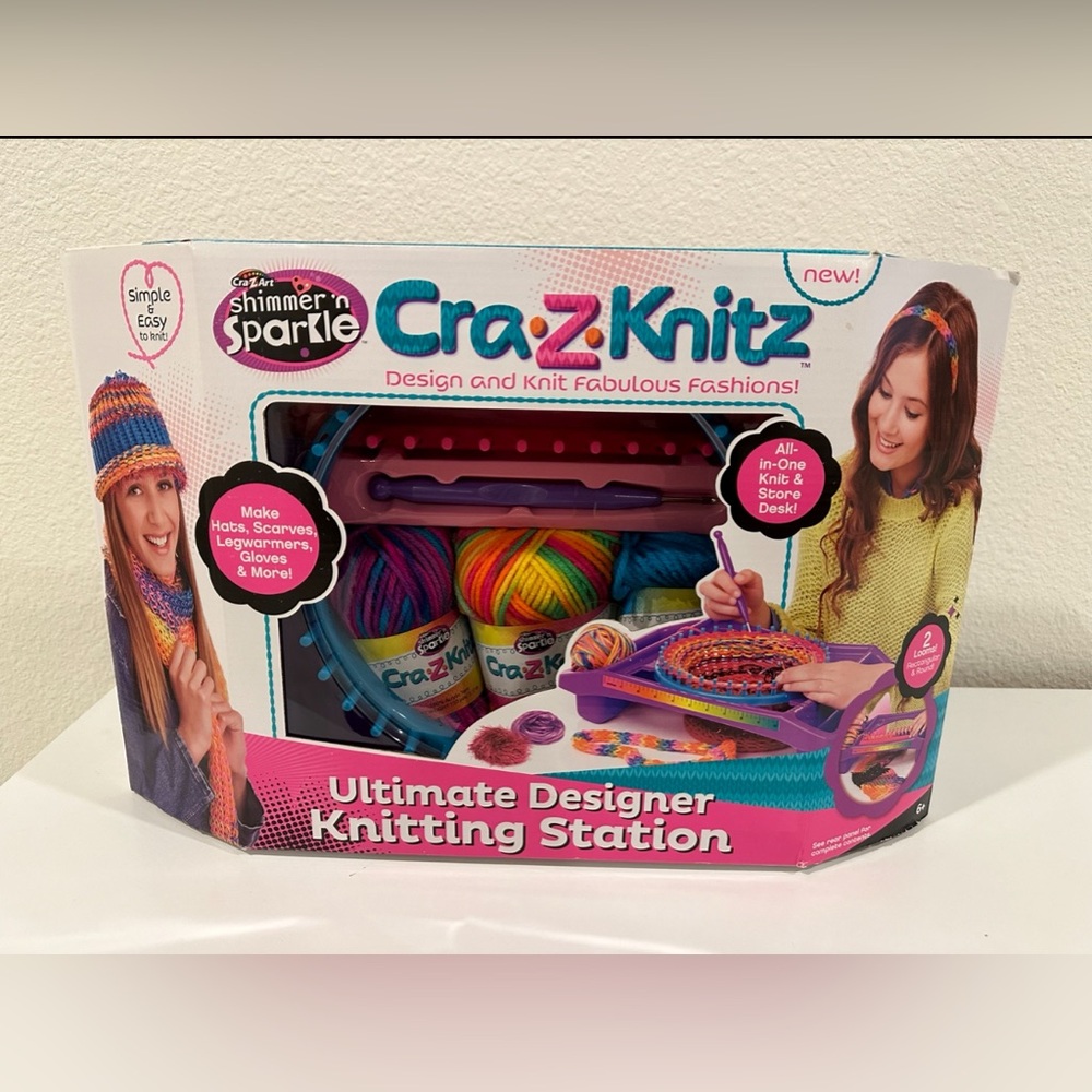 Cra-Z-Art Cra-Z-Knitz Shimmer 'n Sparkle Ultimate Design Knitting Station